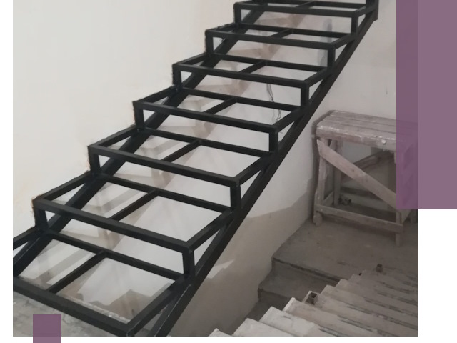 Демонтаж лестниц на металлокаркасе в Белой Калитве: быстрый вывоз и разбор