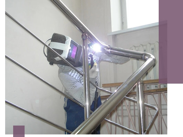 Монтаж перил и ограждений качественно в Белой Калитве